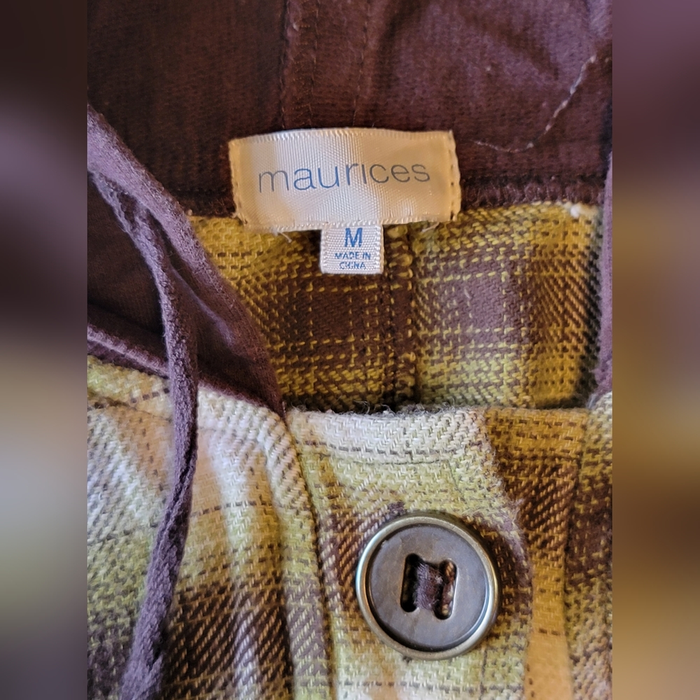 Maurices Button Up Top - Picture 2 of 8